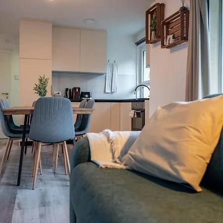 Apartment Moderne Mit Parkplatz - Floor *