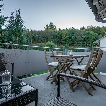Apartment Moderne Mit Parkplatz - Floor *