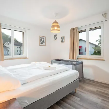 Lejlighed Moderne Mit Parkplatz - Floor *