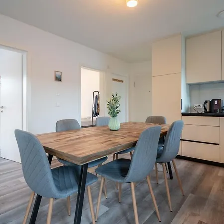 Appartement Moderne Mit Parkplatz - Floor Ostermundigen